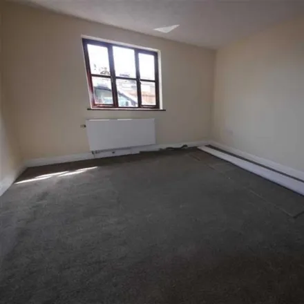 Image 3 - Stannards Way, Kings Hill, Great Cornard, CO10 0EH, United Kingdom - Apartment for rent