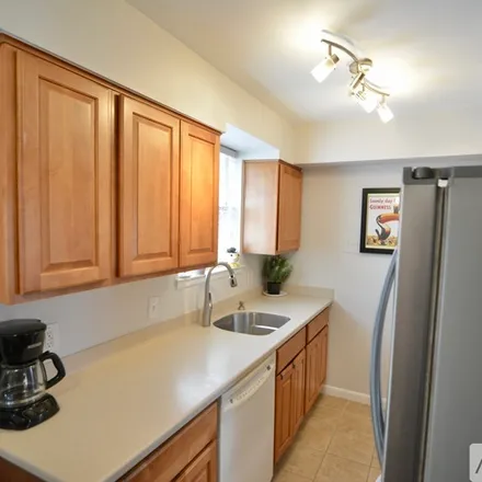 Image 5 - 2627 Walter Reed Dr, Unit B - Townhouse for rent