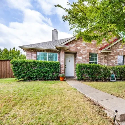 Buy this 3 bed house on 310 Valley Ridge Drive in Red Oak, TX 75154