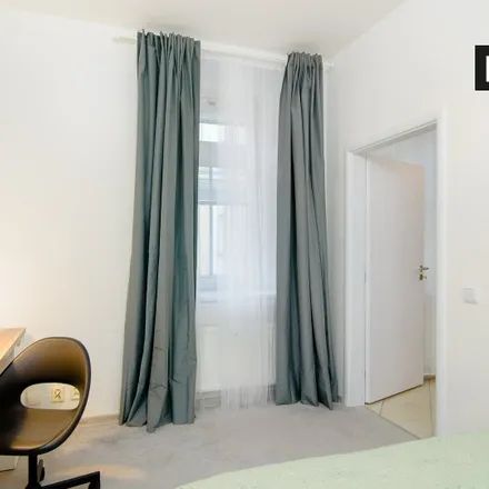 Rent this 1 bed apartment on Pohřební ústav hlavního města Prahy in Pobřežní, 186 00 Prague