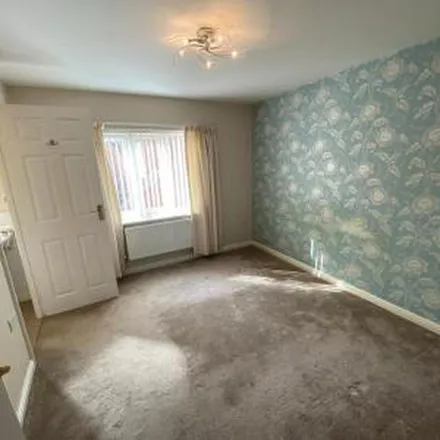 Rent this 3 bed apartment on Glovers Lane in Raunds, NN9 6TU