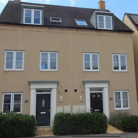 Buy this 3 bed townhouse on 49 Barley Fields in Thornbury, BS35 1AJ