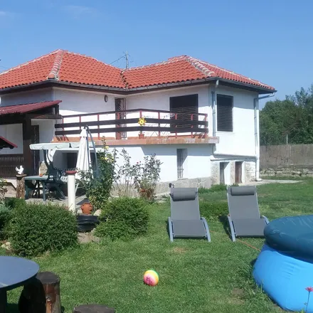 Rent this 3 bed house on unnamed road in Natsovtsi 5055, Bulgaria