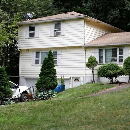 Buy this 4 bed house on 455 North Main Street in North End, Southington