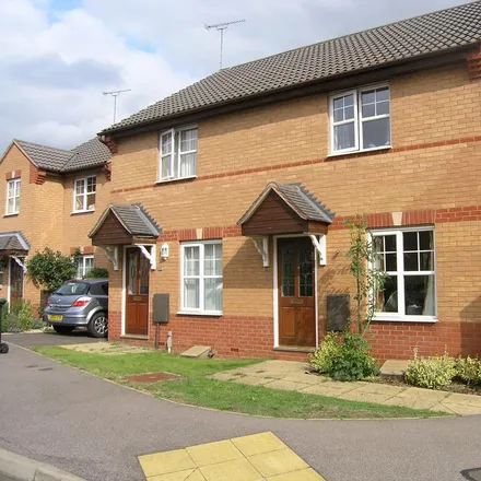 Rent this 2 bed duplex on 32 Broome Way in Banbury, OX16 3WH
