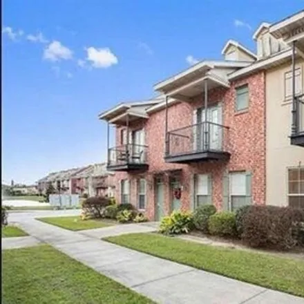 Image 5 - 10666 Lakes Boulevard, Highland Estates, East Baton Rouge Parish, LA 70810, USA - Condo for rent