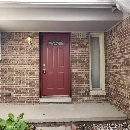 Image 5 - 1379 Peachtree Drive, Troy, MI 48083, USA - House for rent