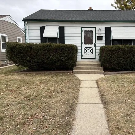 Buy this 2 bed house on 3940 South Pine Avenue in Milwaukee, WI 53207