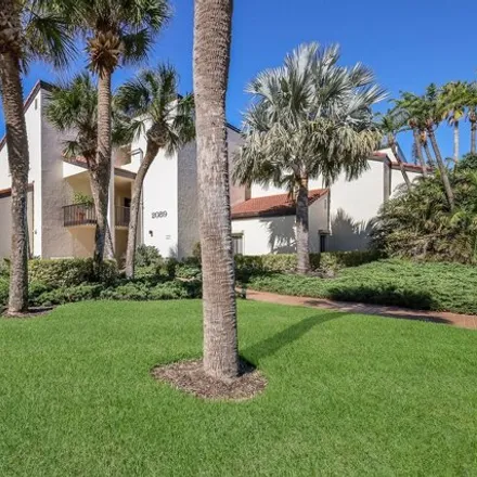Buy this 1 bed condo on 1996 Gulf Of Mexico Drive in Longboat Key, Sarasota County