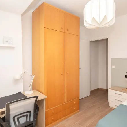 Rent this 1 bed apartment on Col·legi d'Educació Infantil i Primària Doctor Barcia Goyanes in Carrer d'Olimpia Arozena Torres (Professora), 23