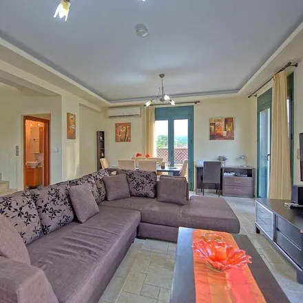 Rent this 3 bed house on Néo Chorió in Chania, Greece