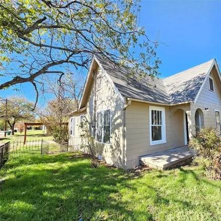 Buy this 2 bed house on 408 West 9th Street in Coleman, TX 76834