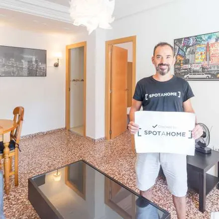 Image 6 - Carrer de l'Enginyer José Sirera, 41, 46017 Valencia, Spain - Apartment for rent