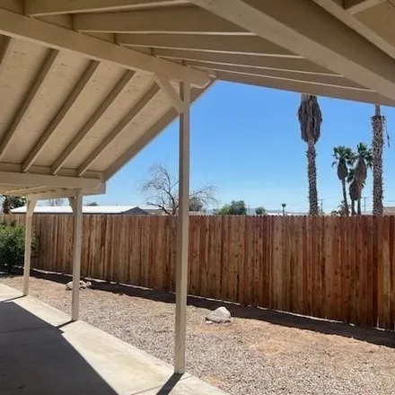 Image 4 - 5717 Loop Lane, Mohave Valley, AZ 86426, USA - Apartment for sale