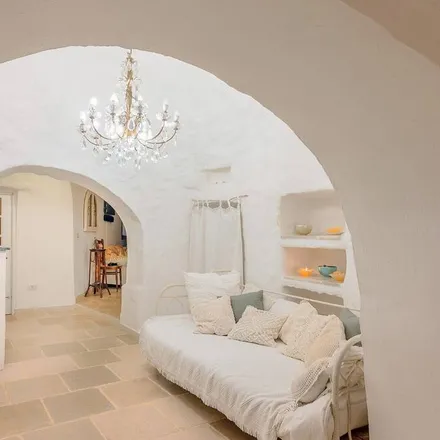 Rent this 3 bed townhouse on 72017 Ostuni BR