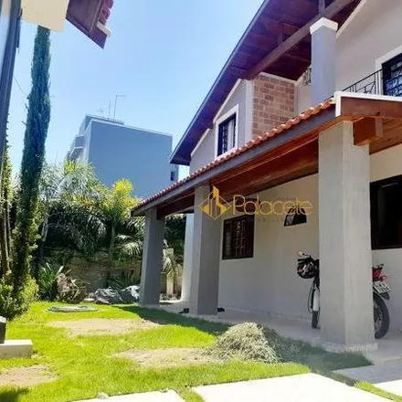 Buy this 5 bed house on Rua Josias Pereira in Galega, Pindamonhangaba - SP