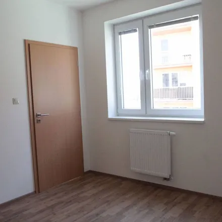 Image 2 - Antonína Dvořáka, 280 02 Kolín, Czechia - Apartment for rent