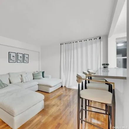 Buy this studio apartment on 300 N Broadway Apt 3d in Yonkers, New York