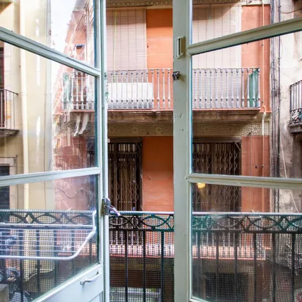 Rent this 6 bed apartment on Carrer Sant Pau in 52, 08001 Barcelona