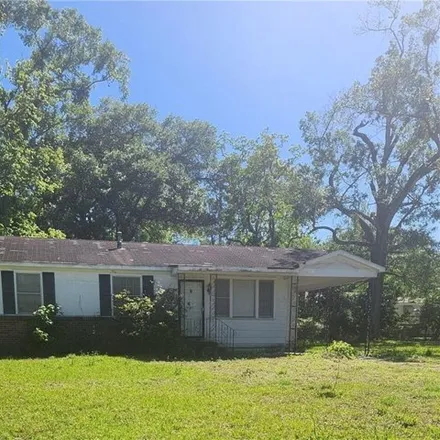 Buy this 3 bed house on 2401 N Dog River Dr in Mobile, Alabama