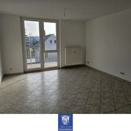 Rent this 2 bed apartment on Zwingerstraße 34 in 04720 Döbeln, Germany