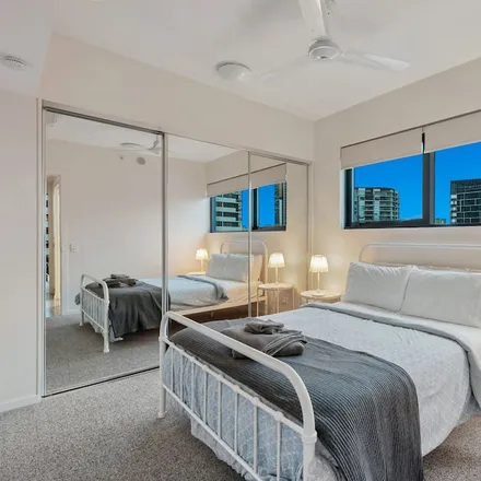 Rent this 3 bed apartment on South Brisbane in Grey Street, South Brisbane QLD 4101