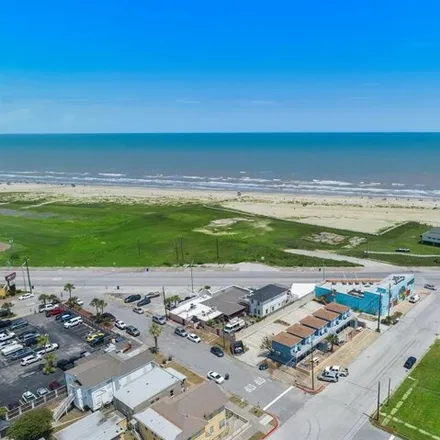 Buy this 1 bed house on 1158 Saint Mary's Boulevard - 8th Street in Galveston, TX 77550
