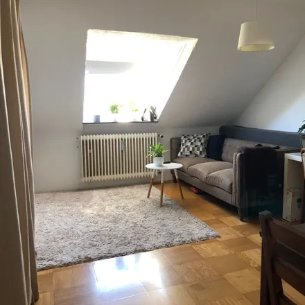 Rent this 2 bed apartment on Friedenheimer Straße 63 in 80686 Munich, Germany