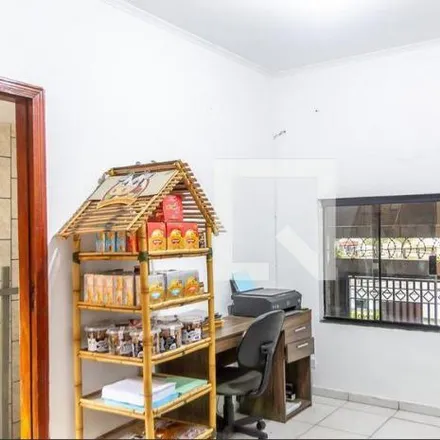 Buy this 4 bed house on Avenida Albert Schweitzer in Ferrazópolis, São Bernardo do Campo - SP