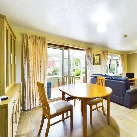 Image 2 - Minstead Close, Tadley, RG26 3UL, United Kingdom - Duplex for rent