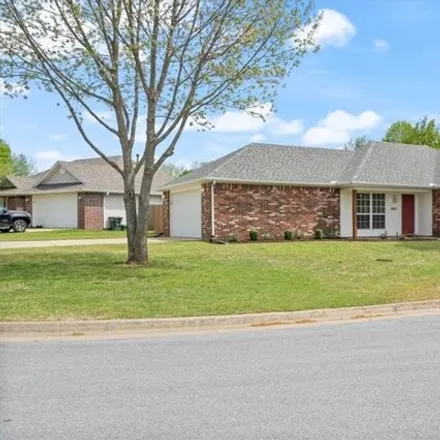Buy this 3 bed house on 1662 South Talley Ho Drive in Baldwin, Fayetteville
