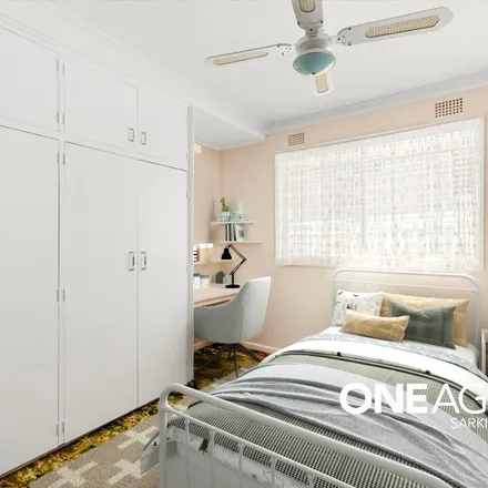 Rent this 4 bed apartment on Tumpoa Street in Whitebridge NSW 2290, Australia