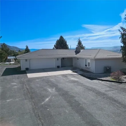 Image 5 - 299 D Street, Grand Coulee, WA 99133, USA - House for sale
