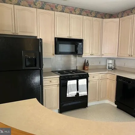 Image 5 - 513 Runabout Loop, Solomons, MD 20688, USA - Condo for sale