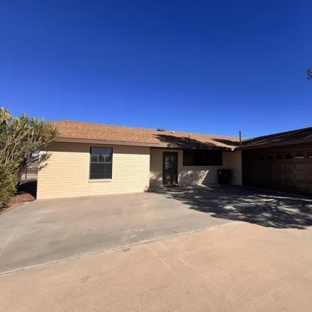 Buy this 4 bed house on 1015 Locust Street in Truth or Consequences, NM 87901