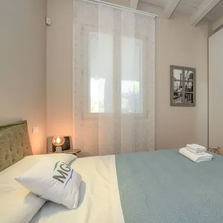 Image 1 - Sirmione, Via Costantino il Grande, 25019 Desenzano del Garda BS, Italy - Apartment for rent