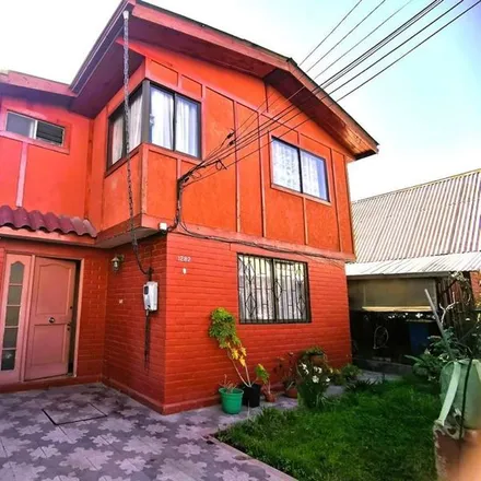 Buy this 5 bed house on Pasaje Ontario 1280 in 824 0000 Provincia de Santiago, Chile