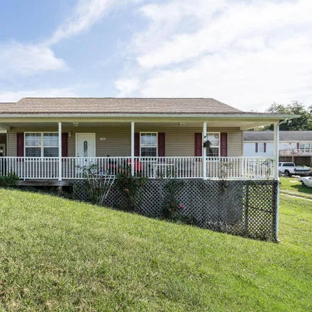 Buy this 3 bed house on 1285 Jim Fox Road in Tanglewood Estates, Greeneville