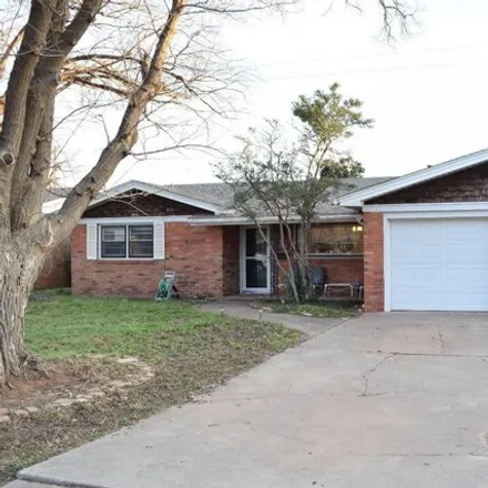 Buy this 3 bed house on 2235 71st Street in Lubbock, TX 79412