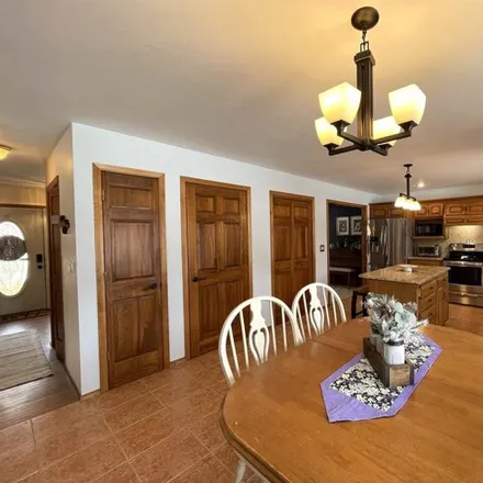 Image 7 - 3162 Westmore Lane, Suamico, WI 54313, USA - House for sale