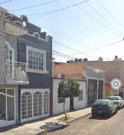 Buy this 3 bed house on Naciones Unidas in Calle José María Verea, 44810 Guadalajara