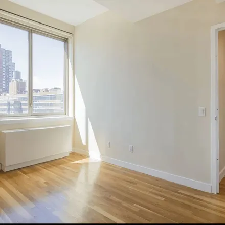 Image 6 - Chelsea Park, West 27th Drive, New York, NY 10001, USA - Apartment for rent