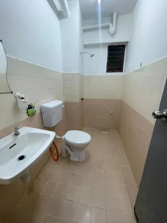 Rent this 1 bed apartment on SK Perempuan Bukit Kuda in Lorong Raksa 1, 41000 Klang Municipal Council