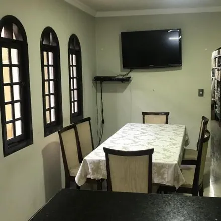 Buy this 3 bed house on Rua Giuseppe Tosi in Demarchi, São Bernardo do Campo - SP