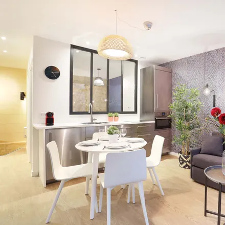 Rent this 2 bed apartment on 8 Rue Chénier in 75002 Paris, France