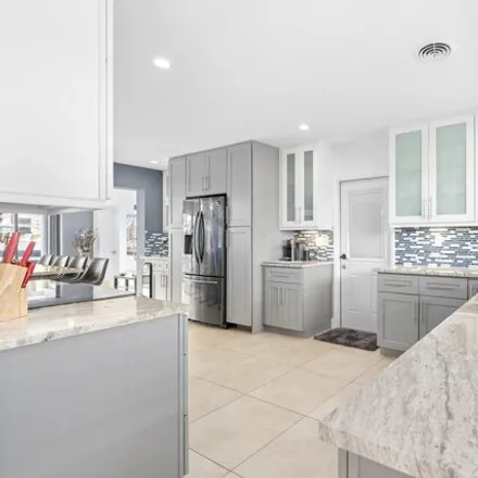Image 3 - 1798 Southeast 5th Court, The Cove, Deerfield Beach, FL 33441, USA - House for sale