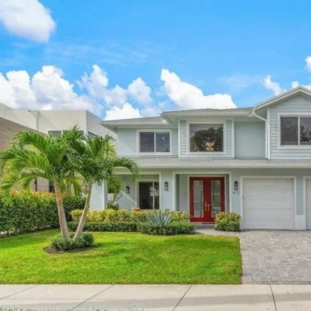 Buy this 4 bed house on 462 Southeast 4th Avenue in Delray Beach, FL 33483