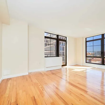 Image 6 - 2401 3rd Avenue, New York, NY 10451, USA - Apartment for rent
