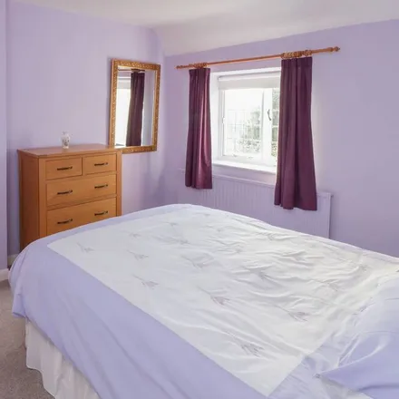 Rent this 2 bed townhouse on Kirkbymoorside in YO62 6LP, United Kingdom
