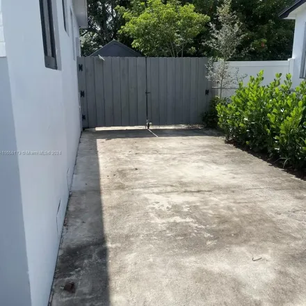 Rent this 3 bed apartment on 6472 McClellan Street in Hollywood, FL 33024